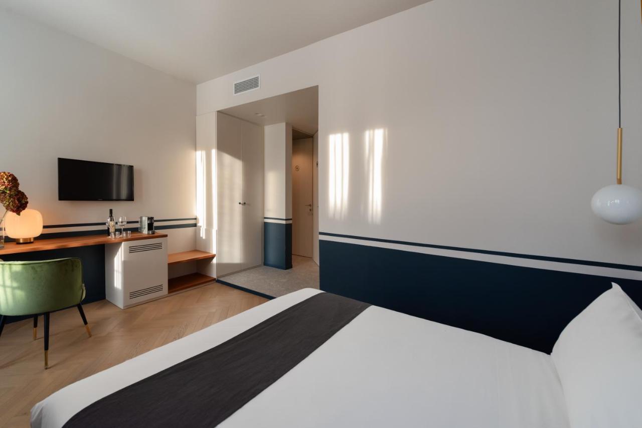 Velvet Grey Boutique Hotel มิลาน ภายนอก รูปภาพ